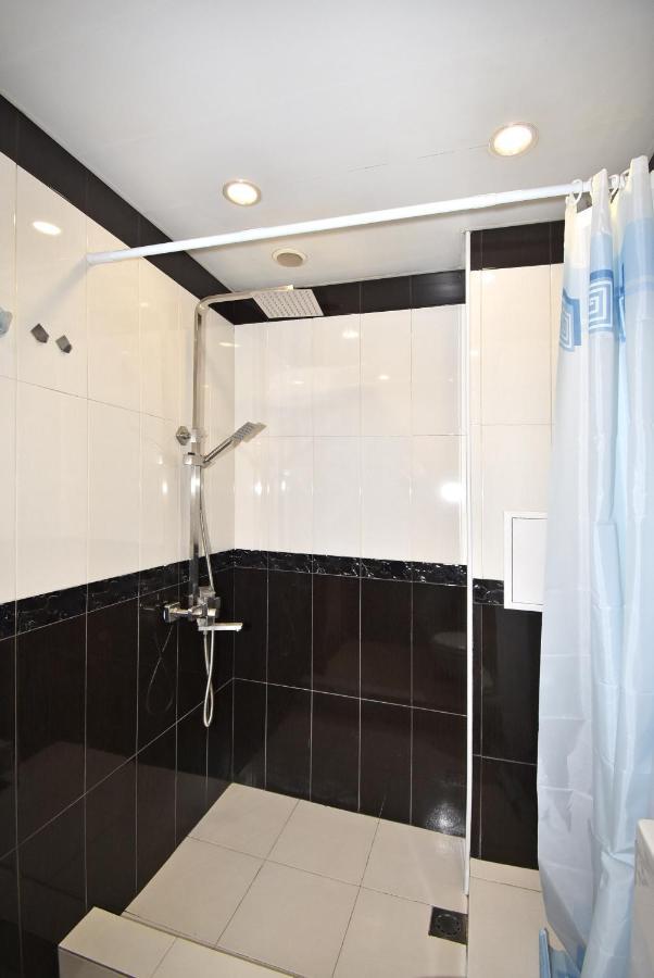 19Tumanyan Excellent Apartment In The Centre Of Capital Erévan Extérieur photo